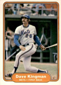 1982 Fleer #530 Dave Kingman Front