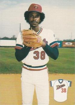 1983 Minnesota Twins #24 Ron Washington Front