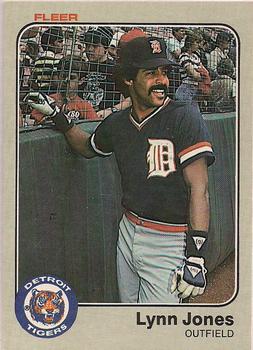 1983 Fleer #333 Lynn Jones Front