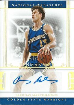 2016-17 Panini National Treasures - Penmanship Gold #2 Sarunas Marciulionis Front