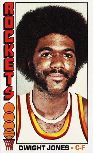 1976-77 Topps #33 Dwight Jones Front