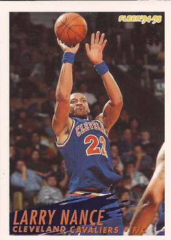 1994-95 Fleer #42 Larry Nance Front