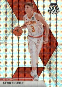 2019-20 Panini Mosaic - Prizm #24 Kevin Huerter Front