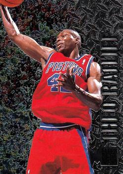 1996-97 Metal #30 Theo Ratliff Front