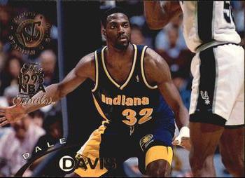 1994-95 Stadium Club - Super Teams NBA Finals #188 Dale Davis Front