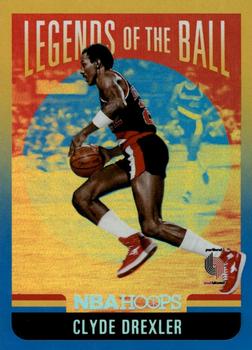 2020-21 Hoops - Legends of the Ball #7 Clyde Drexler Front