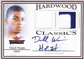 2004-05 Fleer Throwbacks - Hardwood Classics Jerseys Autographs 1 #HCA-DW Dorell Wright Front