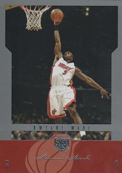 2004-05 SkyBox LE - Retail #4 Dwyane Wade Front