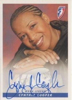 2005 Rittenhouse WNBA - Autographs #NNO Cynthia Cooper Front