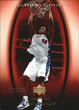 2005-06 Upper Deck Sweet Shot - Gold #42 Elton Brand Front