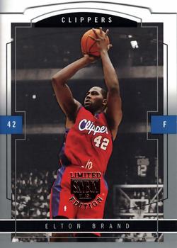 2003-04 SkyBox LE #38 Elton Brand Front