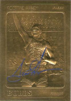 1997-98 Fleer 23KT Gold - Blue Foil Facsimile Autographs #NNO Scottie Pippen Front