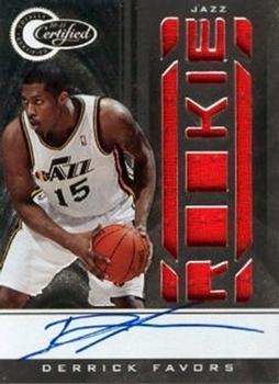 2010-11 Panini Totally Certified #165 Derrick Favors Front