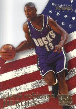 1996 Fleer USA - Heroes #9 Glenn Robinson Front