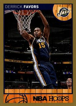 2013-14 Hoops - Gold #162 Derrick Favors Front