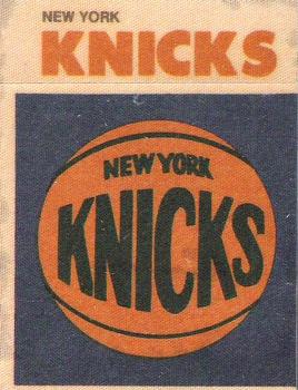 1974 Fleer Cloth Patch Team Stickers #NNO New York Knicks Front