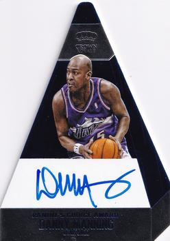 2013-14 Panini Preferred - Blue #28 Danny Manning Front