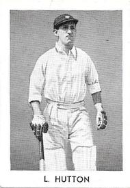 1947 Amalgamated Press Radio Fun Cricketers #13 Len Hutton Front