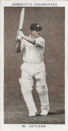 1938 Hignett Tobacco Prominent Cricketers #17 Maurice Leyland Front