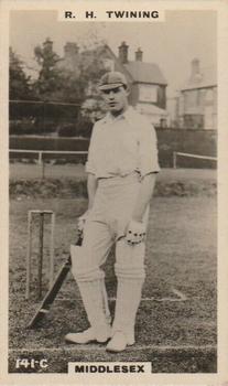 1923-25 Godfrey Phillips Cricketers #141 Richard Twining Front