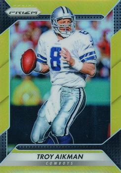 2016 Panini Prizm - Gold #175 Troy Aikman Front
