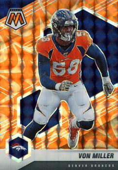 2021 Panini Mosaic - Prizm Reactive Orange #71 Von Miller Front