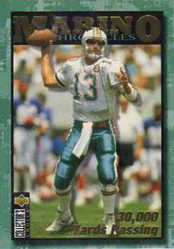 1995 Collector's Choice - Marino Chronicles #DM5 Dan Marino Front