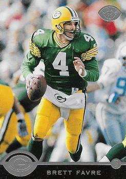 1996 Leaf - Collector's Edition #44 Brett Favre Front