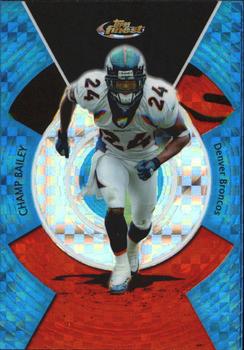 2005 Finest - Blue Xfractors #11 Eric Moulds Front