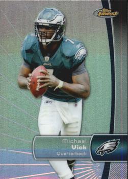 2012 Finest - Refractors #40 Michael Vick Front