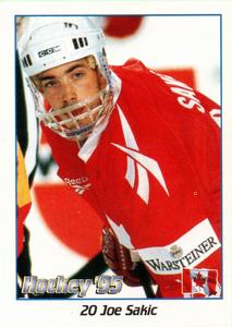 1995 Panini World Hockey Championship Stickers (Finnish/Swedish) #20 Joe Sakic Front