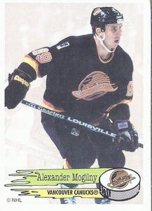 1995-96 Panini Stickers #294 Alexander Mogilny Front