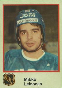 1982 Semic Hockey VM/Jaakiekon MM (Swedish/Finnish) Stickers #160 Mikko Leinonen Front