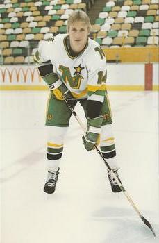 1984-85 Minnesota North Stars Postcards #NNO Scott Bjugstad Front