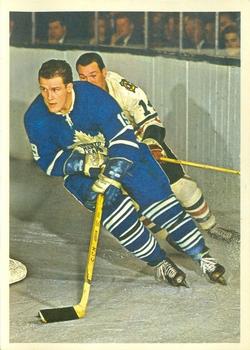 1963-64 Toronto Star Hockey Stars In Action #NNO Kent Douglas Front