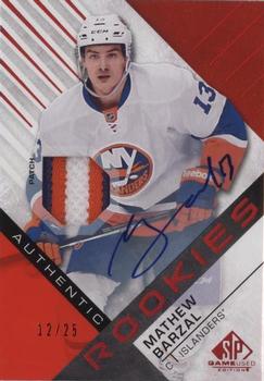 2016-17 SP Game Used - Red Autograph Material Spectrum Premium #167 Mathew Barzal Front
