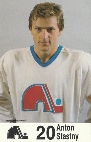 1985-86 Quebec Nordiques Postcards #NNO Anton Stastny Front