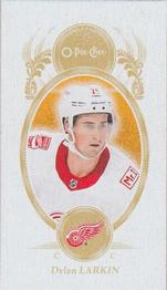 2018-19 O-Pee-Chee - Minis #M-1 Dylan Larkin Front