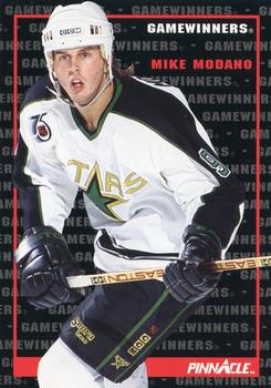 1992-93 Pinnacle Canadian #260 Mike Modano Front