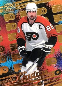 1997-98 Pacific Paramount - Canadian Greats #11 Eric Lindros Front