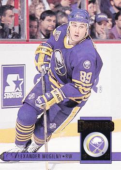 1993-94 Donruss #39 Alexander Mogilny Front