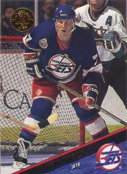 1993-94 Leaf #105 Keith Tkachuk Front