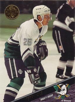 1993-94 Leaf #406 Terry Yake Front
