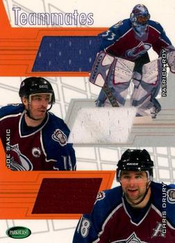 2001-02 Parkhurst - Teammates #T-22 Joe Sakic / Patrick Roy / Chris Drury Front