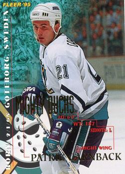 1994-95 Fleer #1 Patrik Carnback Front