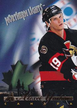 1994-95 Pinnacle - Northern Lights #NL7 Alexei Yashin Front