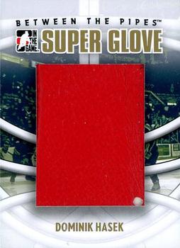 2008-09 In The Game Between The Pipes - Super Glove #SG-06 Dominik Hasek  Front