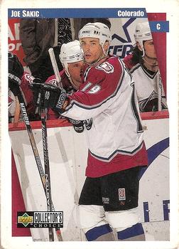 1997-98 Collector's Choice #55 Joe Sakic Front