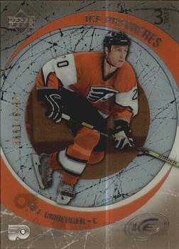 2005-06 Upper Deck Ice #124 R.J. Umberger Front