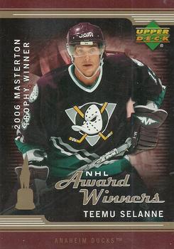 2006-07 Upper Deck - Award Winners Canadian Exclusive #OAW14 Teemu Selanne Front